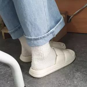 여성용 뚱카롱 쿠션 슬리퍼 아이보리