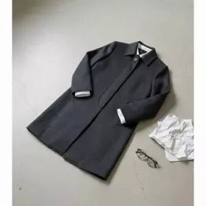 톰브라운 MUST IT_ 클래식 칼라 캐시미어 오버코트 FOC546A 05387 025