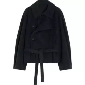 (당일) 25FW 르메르 숏 어시메트리컬 배스로브 블랙 여성 코트 CO1149 LF504 999