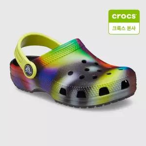 [크록스][크록스 본사] 클래식 솔라라이즈드 클로그 토들러 207588-0C4