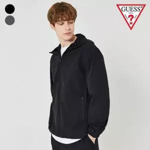 [게스]남성 나일론스트레치 후드바람막이 MO2W9880 740238