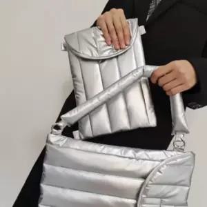 당일배송 노트북 파우치 실버패딩 노트북 가방 맥북 아이패드 테블릿 13인치 14인치 15인치 16인치