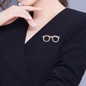 정장 셔츠 브로치 세트 옷핀 옷코디 악세사리 남성 여성브로치 옷핀 남자코디 남자옷코디