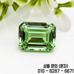 새로운 대형 라이트 그린 에메랄드 컷 알루미늄 가넷 루스 젬스톤 YAG (보석 제작용)