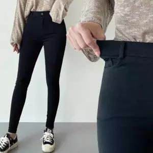 [하프클럽/]여성용 팬츠 슬림핏 룩 기모안감 라이닝 스키니 블랙컬러 슬랙