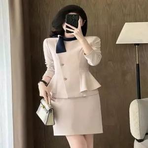 피부과 유니폼 데스크 사무실 상담원 에스테틱