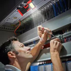 자동차 조명 180도 회전 마그네틱 조명 Type-C 충전 이중 후크 디테일링 장을 디지털 디스플레이 램프