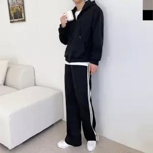 [모로엠] 커플 오버핏 투웨이 후드 트랙 세트 DM-SET-QGBBH770MH192M