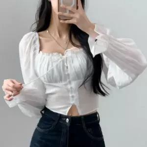 [하프클럽/]심플 레이디스 러블리한 크롭핏 레이스소재프릴 원숄더 스모크