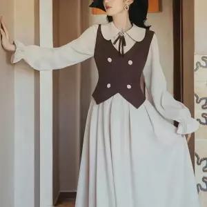 TBZ 크림 라운드카라 원피스 브라운 조끼 투피스 세트