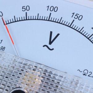 호환 2X 아날로그 85L1 AC 250V 패널 미터 전압계 측정 장치 설치 장비