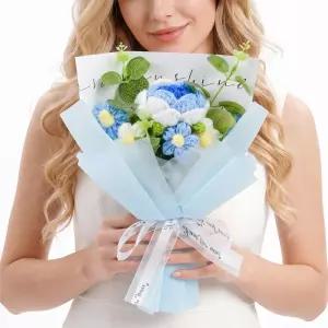 어머니의 날 생일 기념 발렌타인데이 졸업 선물로 크로셰 꽃다발 수제 블루 장미 뜨개질