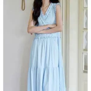 [하프클럽/]러플브이와이랩 민소매 롱원피스 860A06