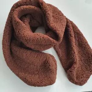 [무슈봉]복실복실 도톰한 여리핏 뽀글이 양털 목도리
