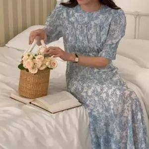 [하프클럽/]컴포트 블루시폰 맥시드레스