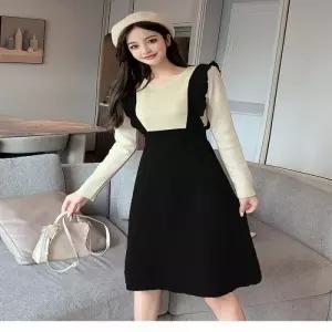 F16593a 멜빵 느낌 투피스 프릴 슬림핏 니트 원피스