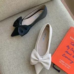 여자 결혼식 하객 룩 패션 웨딩 플랫 슈즈 리본 구두 스틸레토플랫 예쁜여자신발