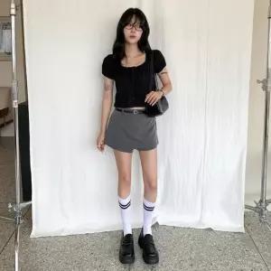 옷자락 [시즌오프]퍼프 소매 리본 스트랩 패턴 크롭 블라우스_5