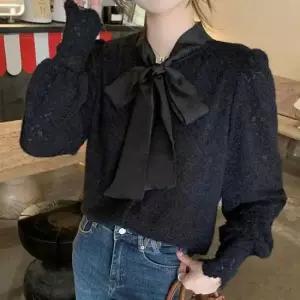 타이넥블라우스 기모 레이스 리본 블라우스 플라워 패턴 어깨셔링