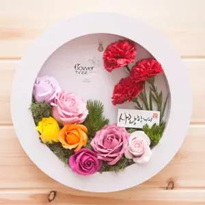 [텐바이텐]비누 카네이션 조화 액자 set 29cm 꽃 어버이날 스승의날