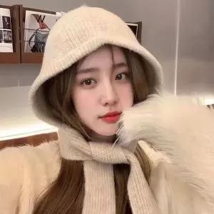 소프트한모자 쁘띠 여자 바라클라바 달린 넥워머 머플러 후드