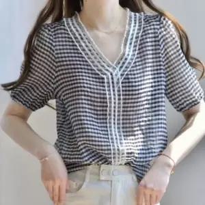 ( )여성블라우스 원픽 코디 기본데일리룩 체크 브이넥 여름 여성 시원한 블라우스 셔링 데일리룩 반팔