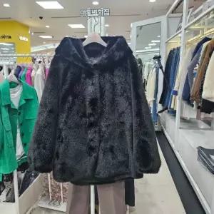 DP01 무스탕 Y256NMUA01 (41295441)