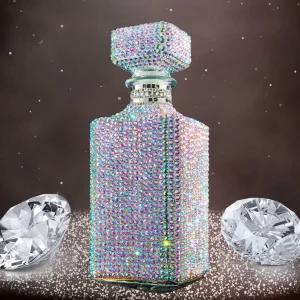 독특한 다이아몬드 라인스톤 디캔터 730mL 럭셔리 위스키 데킬라 와인 - 실버 카라페 전체에 반짝이는