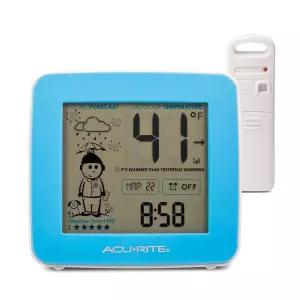 초국소 예보 및 실외 온도를 위한 알람 시계 시간 날짜 무선 센서가 장착된 AcuRite What-To-Wear Weather
