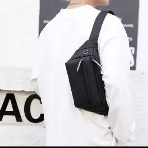 남녀공용 미니 슬링백 크로스백 여행용 가벼운 데일리 가방 검정 쌕 허리 크로스