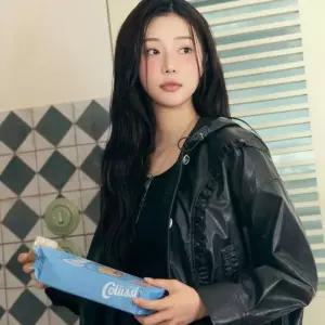 에고이스트 전략러플 디테일 페이크레더 점퍼 ES2TZ301 1058890