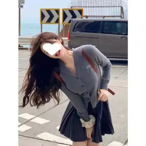 여성용 브이넥 가디건 핫매시 니트 봄가을 스위트 슬림핏 숏 스웨터 코트 조거 상의 CH1