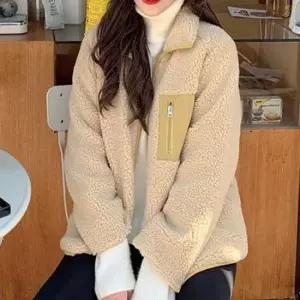 여자귀여운스타일링 여자 20대 겨울 데일리룩 아우터 양면 점퍼 뽀글이
