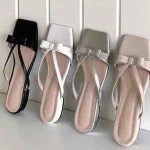 [에이치플러스몰]데일리 여성 스트랩 샌들 2cm 리본 장식 샌들 여름 플랫 리본플랫뮬