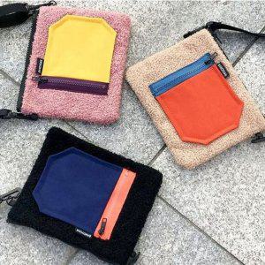 데일리백 뽀글이 지퍼포켓 미니크로스백