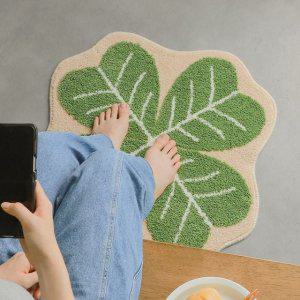 네잎클로버 발매트 미니카페트 주방 욕실 현관 푹신한 디자인 러그