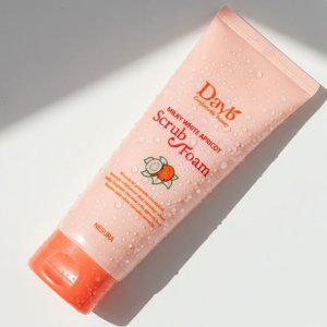 피부 묵은각질을 뽀얗고 부드럽게 살구 스크럽폼 230g
