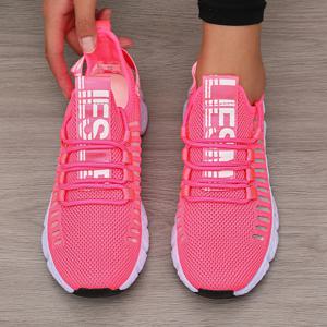 여성 운동화 니트 메쉬 통기성 유행 경량 소프트 레이스 업 신발 유연한 유행 운동 워킹 플랫 신발