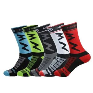 1/5 쌍 사이클링 스포츠 양말 통기성 땀 흡수 농구 양말 미끄럼 방지 빠른 건조 야외 스포츠 러닝 양말