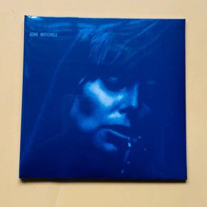 조니 미첼 블루 CD, 감동적인 가사와 부드러운 멜로디, 그리고 시대를 초월한 보컬 퍼포먼스가 담긴 전설적인 포크 음악 앨범