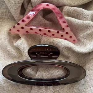 1 Pc 패션 헤어 클로 세트: 삼각형 폴카 도트 및 타원형 클립, 여성을 위한 세련된 아크릴 헤어 액세서리