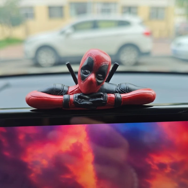 카툰 미니 데드풀 컴퓨터 데스크탑 힐링 장식품 스트레스 해소 장난감 워크스테이션 카툰 장식품 선물