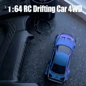 미니 1:64 4WD RC 드리프트 카 15KM/H 고속 RC 오프로드 레이싱 차량 데스크탑 포켓 카 장난감 RC 레이싱 소년 선물