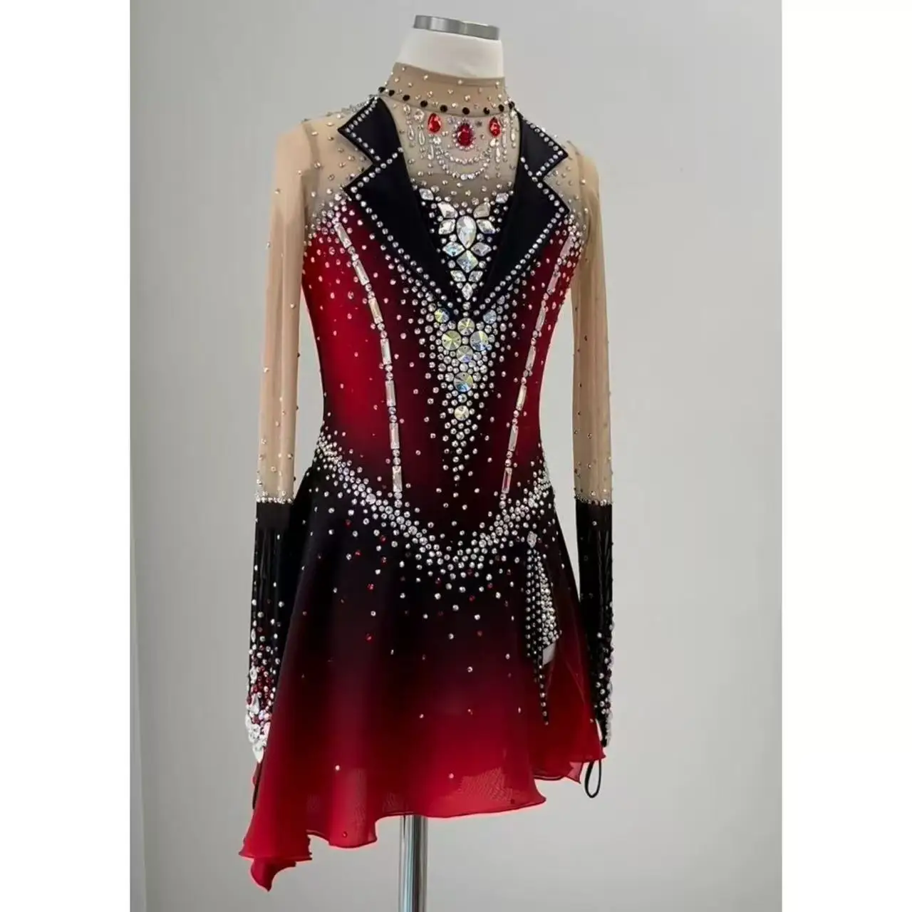 맞춤형 피겨 스케이팅 대회용 전문 스케이팅 스커트 여성 및 소녀용 피겨 스케이팅용 스커트.