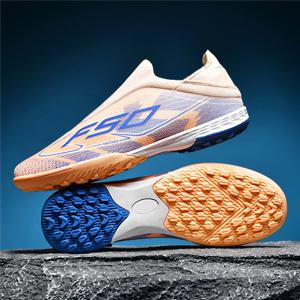 새로운 남성용 축구화 잔디 성인용 축구화 초경량 스포츠 실내 축구화 미끄럼 방지 FG 터프 풋살 편안함