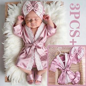 신생아 사진 촬영 의상 세트 3종 (1개월, 100일 아기 여아용) 레이스 가운, 리본 터번 모자, 슬리퍼 포함 사진 소품
