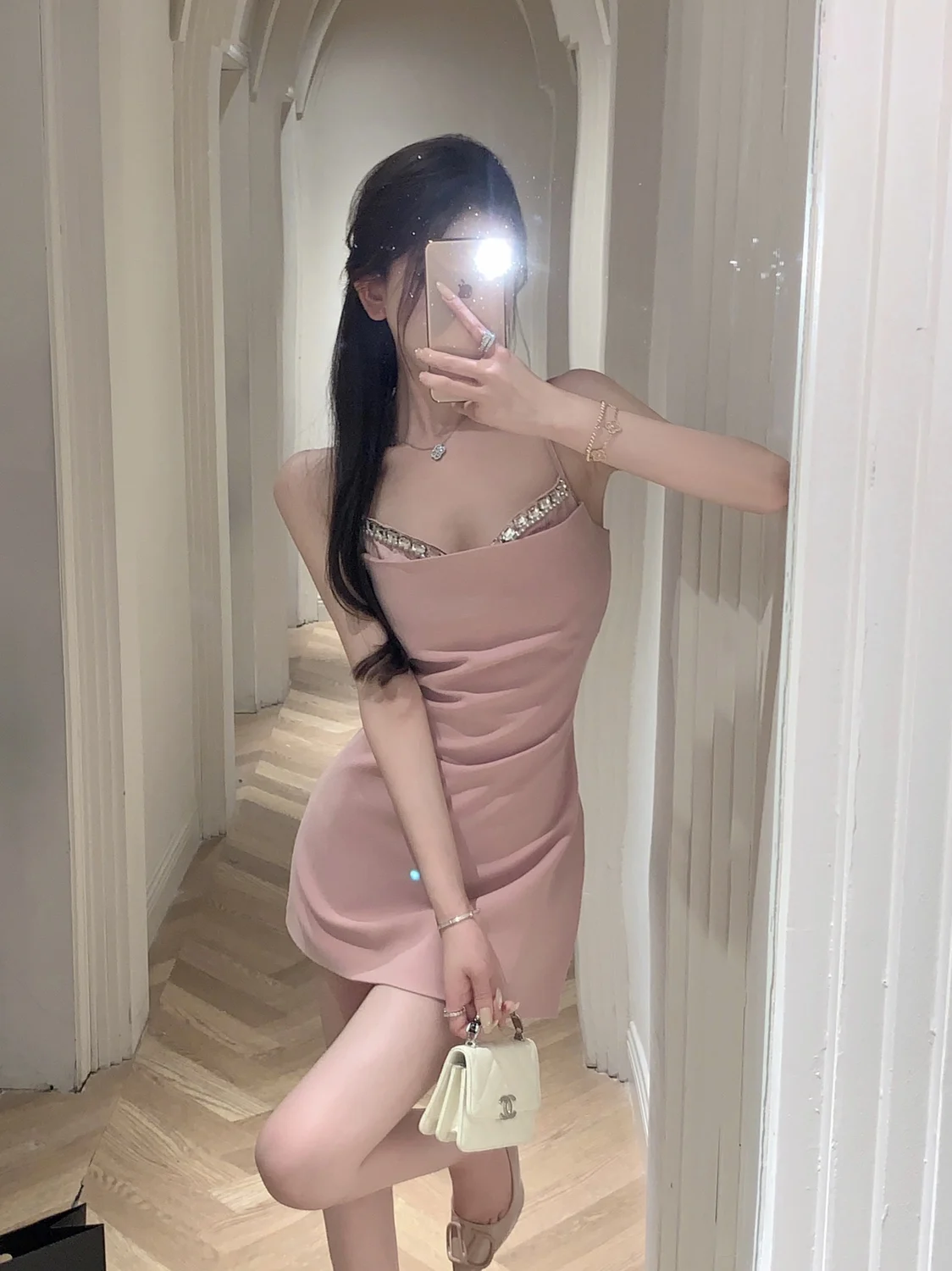 섹시한 생일 파티 미니 드레스, 반짝이는 다이아몬드 스트랩리스 가운, 여성용 여름 신상품, 하이웨이스트 폴리에스터 섬유 V넥