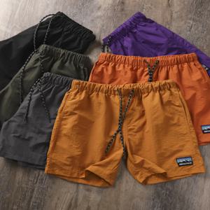 남성용 여름 얇은 통기성 빠른 건조 방수 비치 반바지 야외 스포츠 수분 흡수 경량 캐주얼 반바지