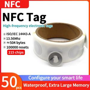 Ntag215 자체 접착 NFC Lable 태그 스티커 13.56MHz ISO14443A 흰색 범용 215 RFID 전화 사용 가능한 접착 라벨