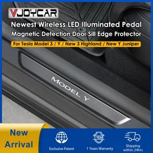 최신 무선 LED 조명 페달 테슬라 뉴 Y 주니퍼 3 하이랜드 자석 감지 도어 실 엣지 프로텍터 모델 3 Y